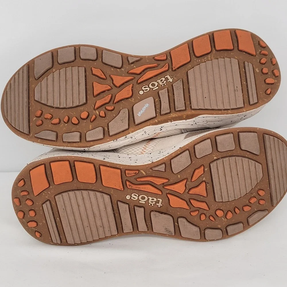 Taos Super Hiker Beige Tan Suede Mesh Walking Shoes Womens 10